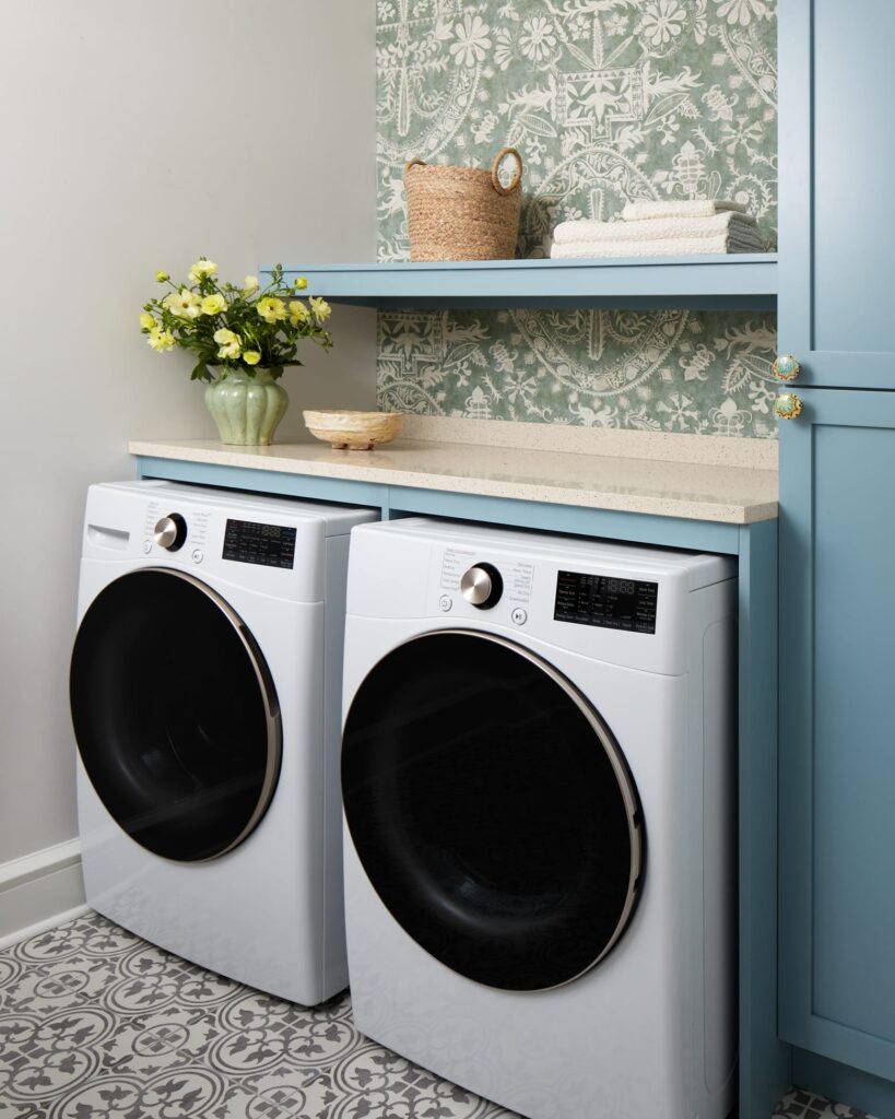 floral wallpaper in laundry room